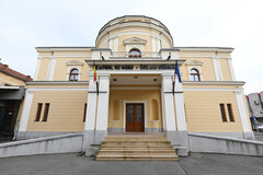 130 éves a színházépület